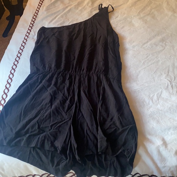 One shoulder black romper - Picture 3 of 5